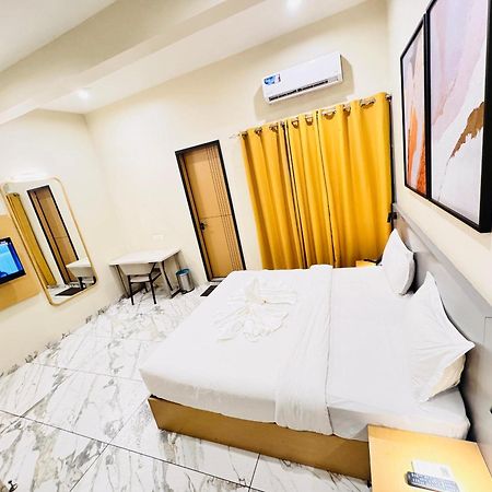 Ixoras Hotel Lemba Kinşasa Dış mekan fotoğraf