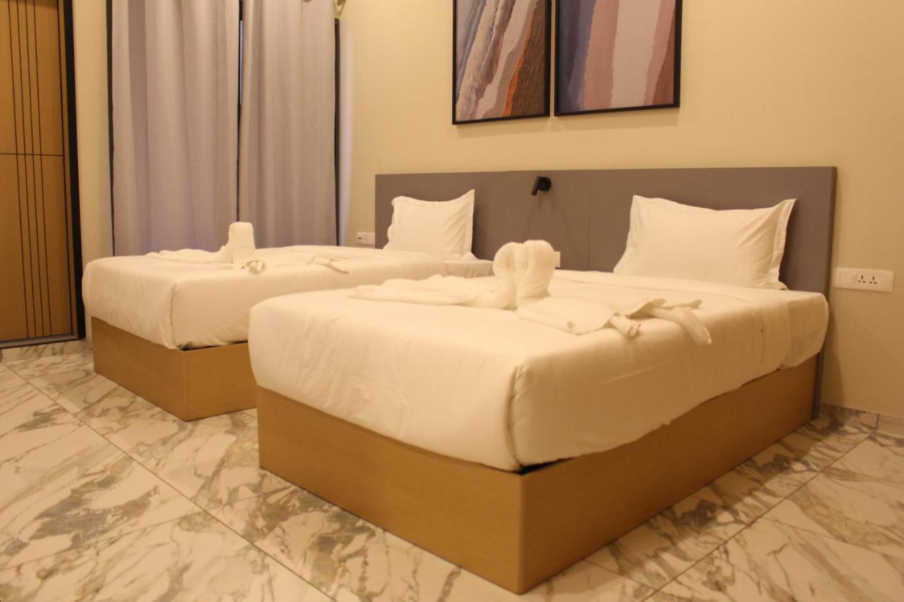 Ixoras Hotel Lemba Kinşasa Dış mekan fotoğraf