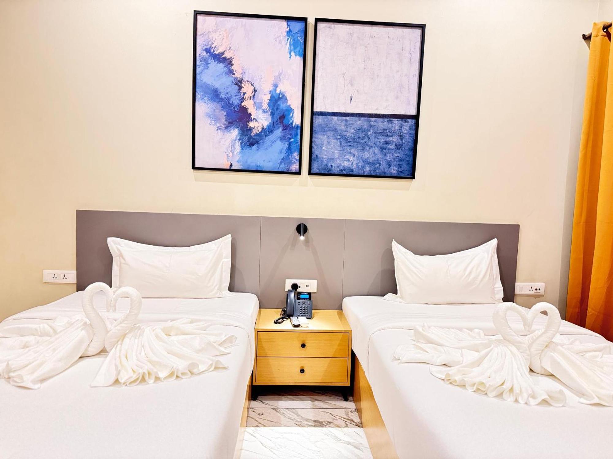 Ixoras Hotel Lemba Kinşasa Dış mekan fotoğraf