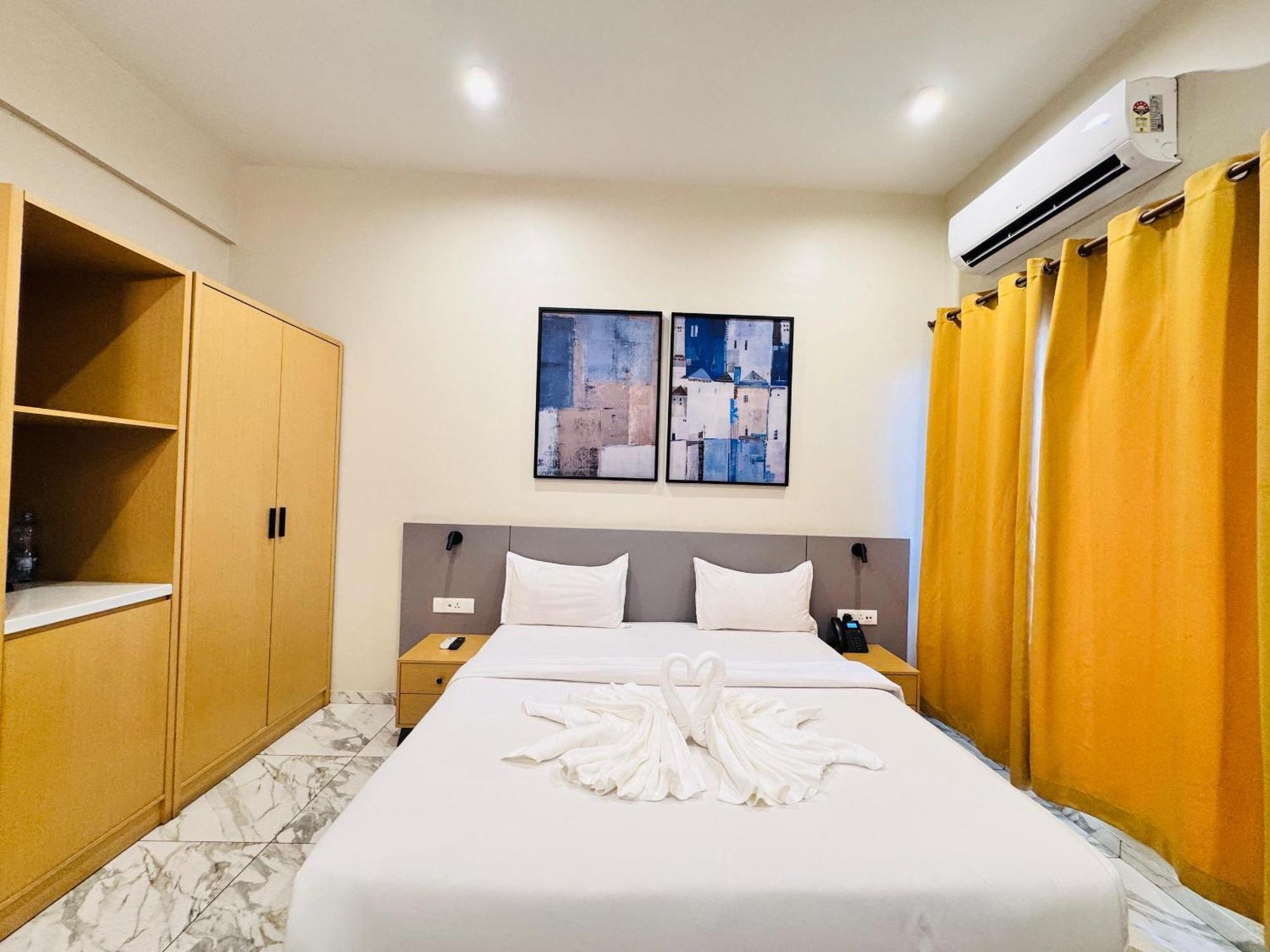 Ixoras Hotel Lemba Kinşasa Dış mekan fotoğraf